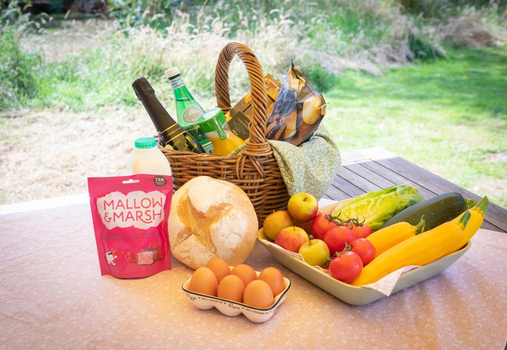 Ross-on-Wye Stargazer Glamping Uk The Mahal 8 People酒店 外观 照片